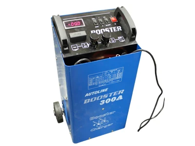 AUTOLINE 12V/24V 30A automatisk batteriladdare - Ledextraljus.eu