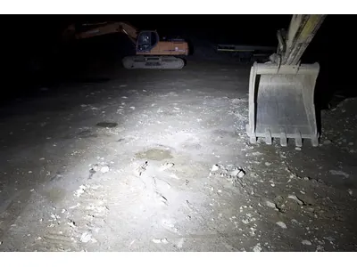 BULLBOY LED Arbetsljus 48W 3800lm 9-32V Bred Ljusbild - Bild 2