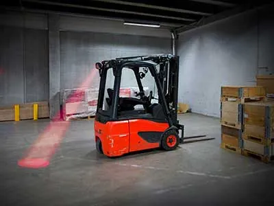 SAE LED Varningsljus 2x3W Cree Röd Spot 9-110V för Truckar och Fordon - Bild 3