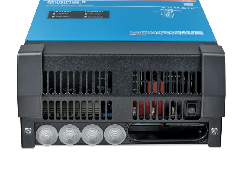 Victron Energy MultiPlus II 230V 3000VA Inverter med Laddare 230VAC/12V - Bild 4