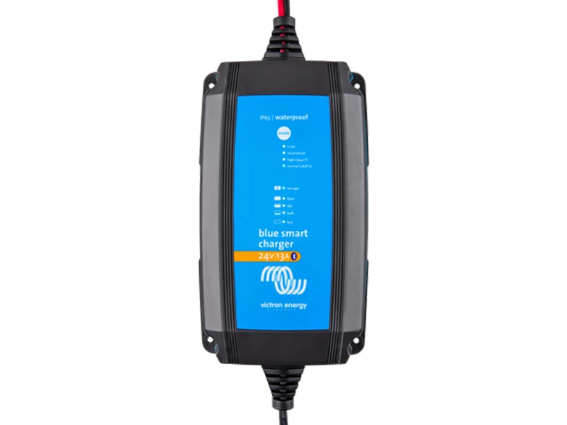 Victron Energy Blue Smart IP65 Batteriladdare med Bluetooth 24V 13A - Ledextraljus.eu