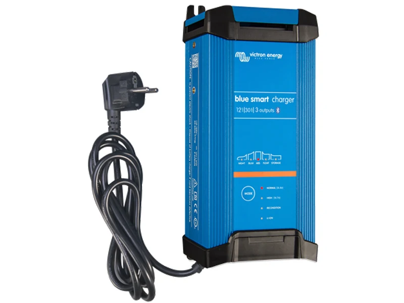 Victron Energy Blue Smart IP22 Batteriladdare med Bluetooth 12V 30A - 3 Utgångar - Ledextraljus.eu