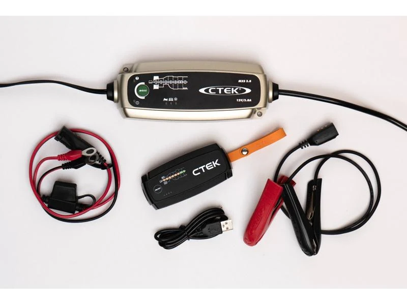 CTEK MXS 3.8 POWER KIT 3.8A 12V - Ledextraljus.eu