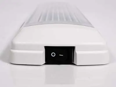 LED Innerbelysning 24V 2x4W 6000K Vit med Strömbrytare - Taklampa för Lastbil och Husbil - Bild 2