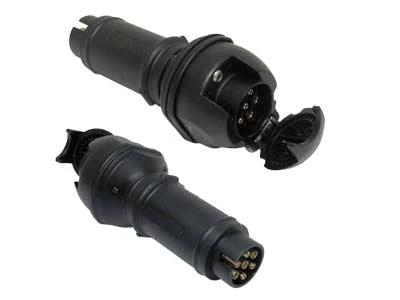 Universal spänningsomvandlare 24V till 12V 7-polig - Ledextraljus.eu