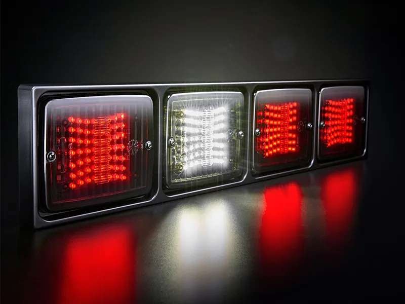 Strands IZE LED Frame 4x Square - Fyrdubbel LED-Ram för Fordonsbelysning - Bild 2