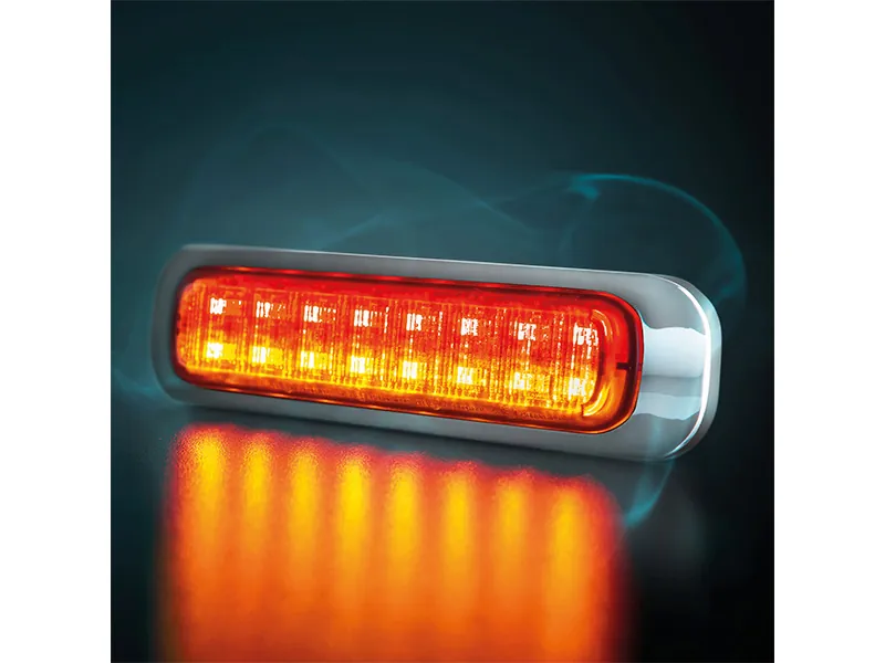 Strands Dark Knight LED-baklampa, rökfärgad lins, 12-24V
